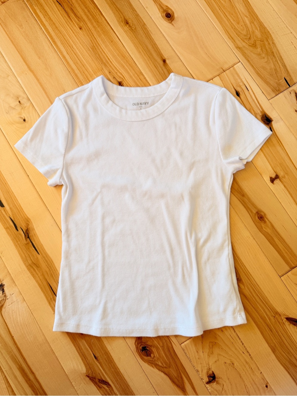 Old Navy White Ribbed Short Sleeve Crew Tee